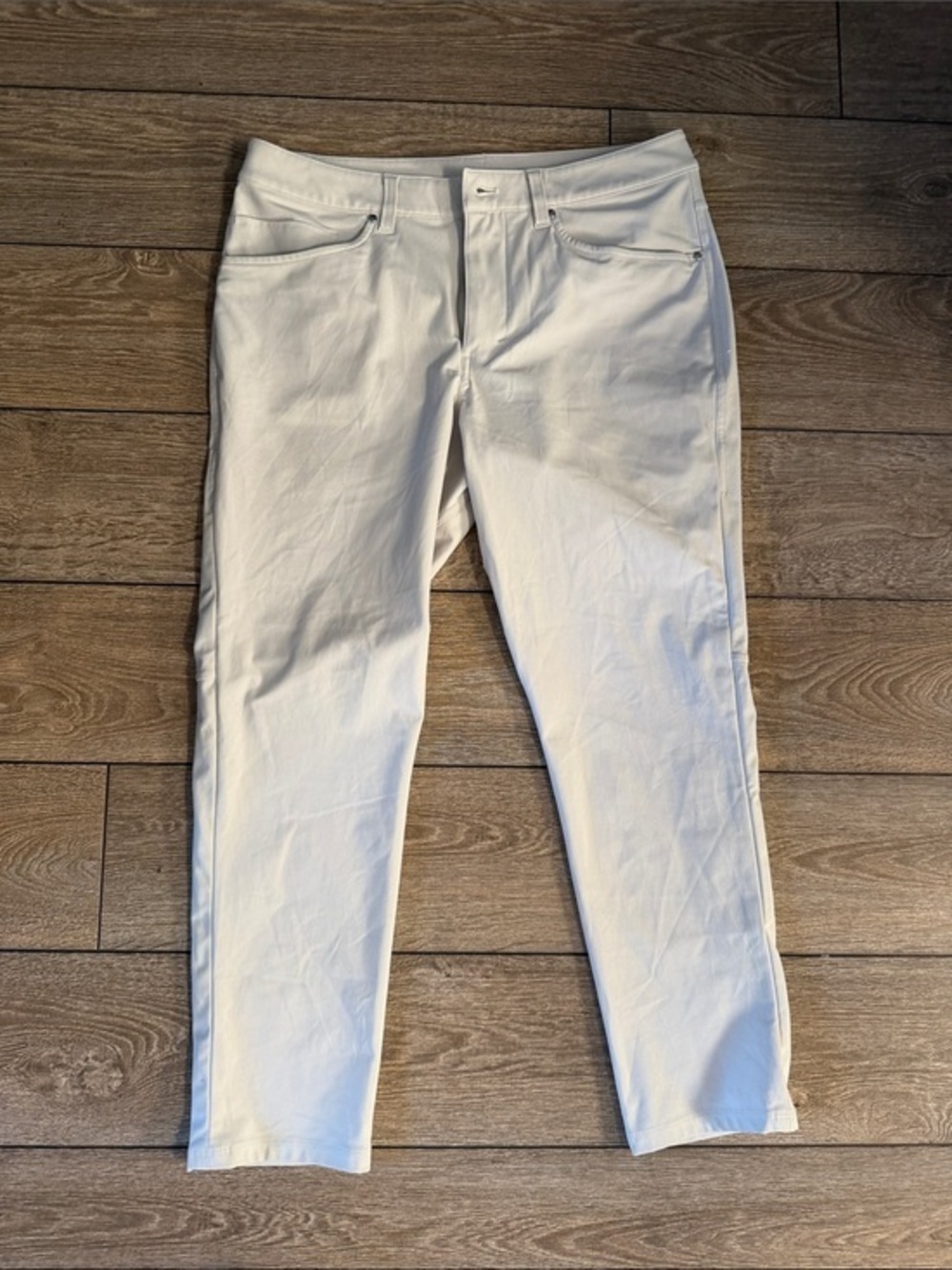 lululemon athletica Men’s cream ABC pant warpstream slim